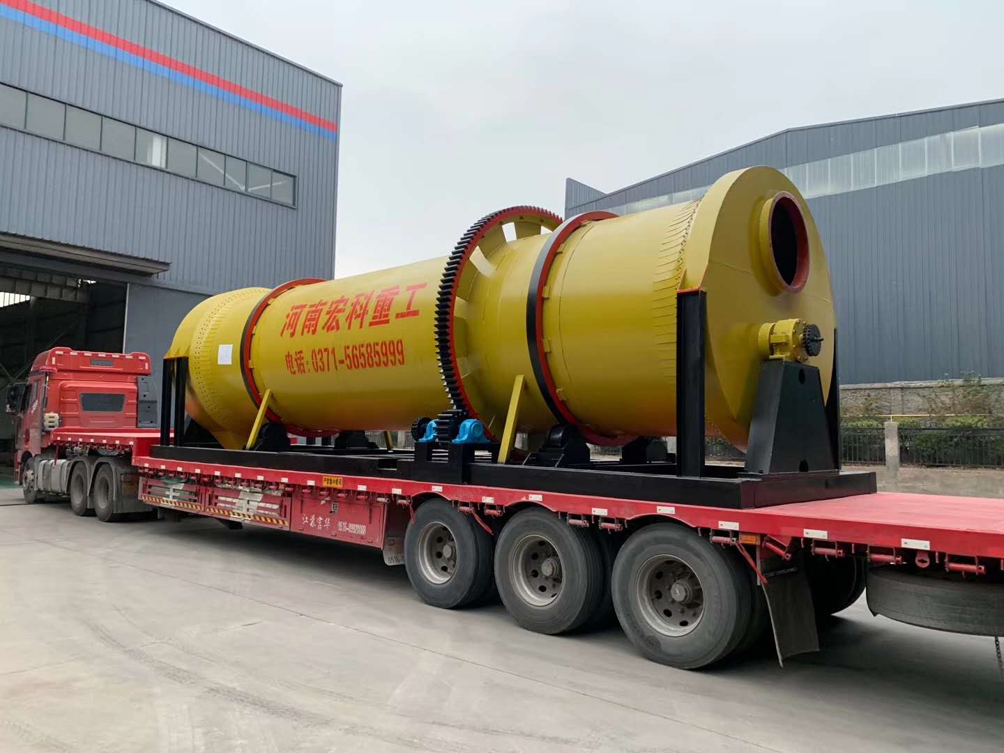 巴基斯坦牛糞烘干機發(fā)貨現場