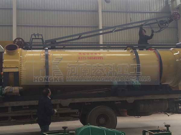 利用牛糞烘干機設(shè)備，牛糞也能變成&ldquo;香餑餑&rdquo;